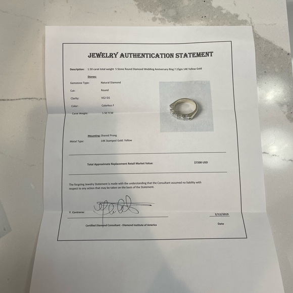 1.5 carat diamond colorless wedding band - Picture 8 of 8